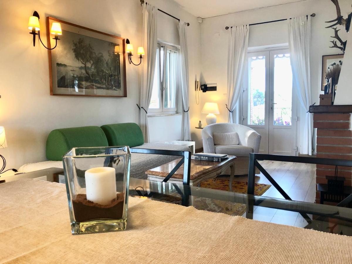 Apartmán Vigna Licia Pomezia Exteriér fotografie